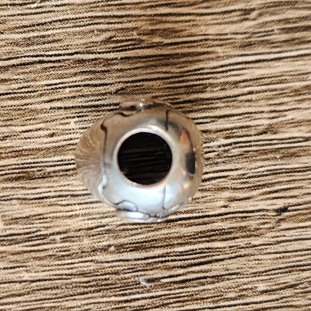 𝅺CHARM - Picture 4 of 5